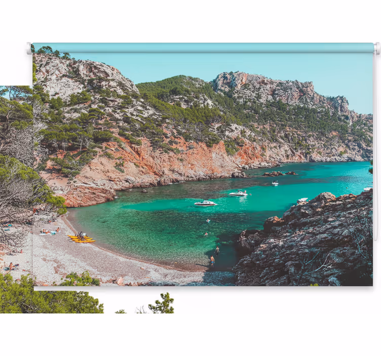 Rolo zavesa za spalnico čudovita plaža z skalami mallorca - TenStickers