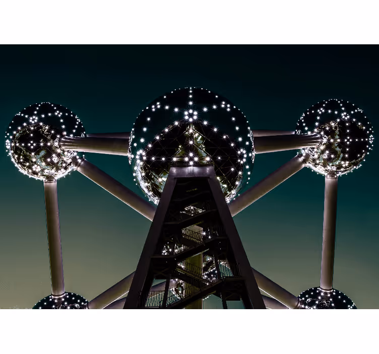 Struktura atomium v bruslju Fototapete mest in držav - TenStickers