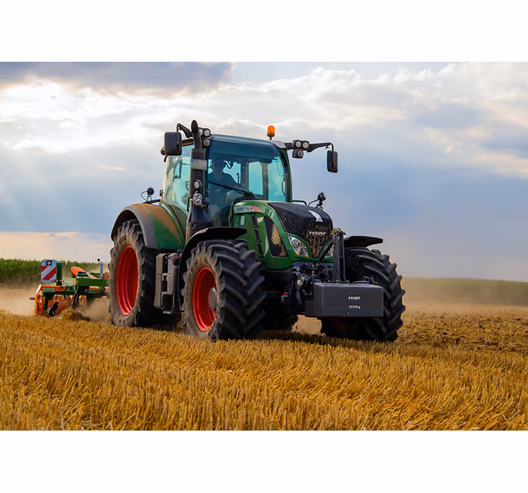 Traktor krajinsko vozilo foto tapeta - TenStickers