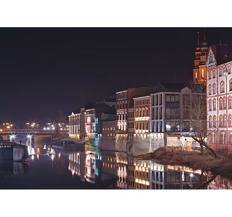 Osvetljena arhitektura ob reki Fototapete mest in držav - TenStickers