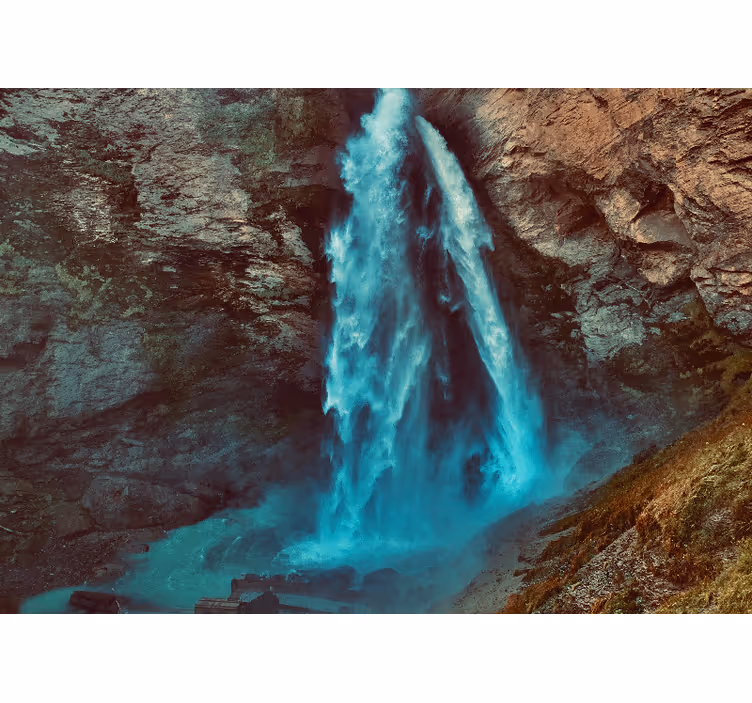 Grand waterfall perspective fototapeta z gorami - TenStickers