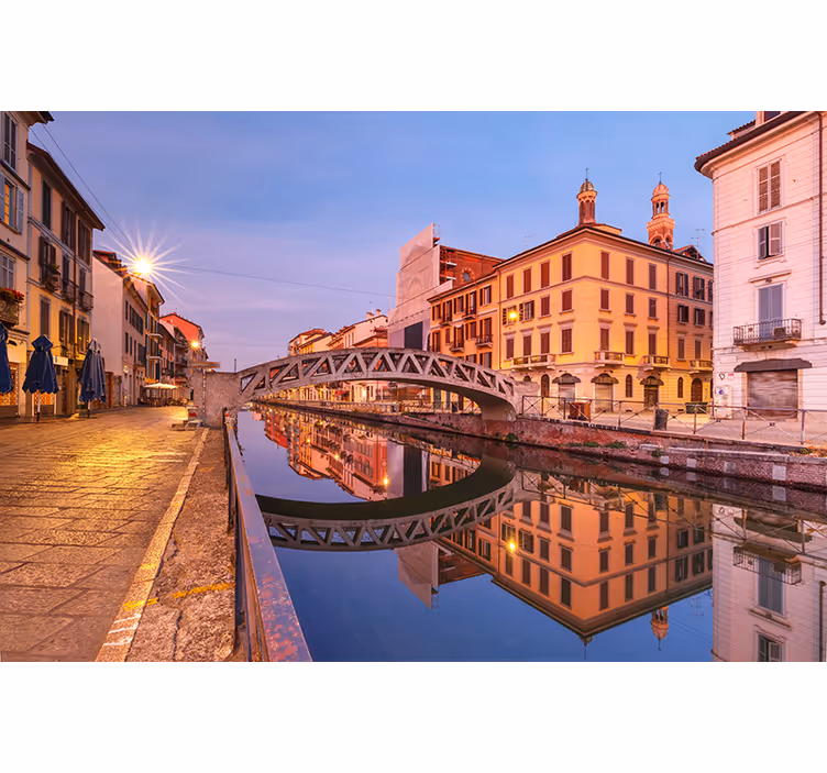 Milan canal reflection fototapeta mest in držav - TenStickers