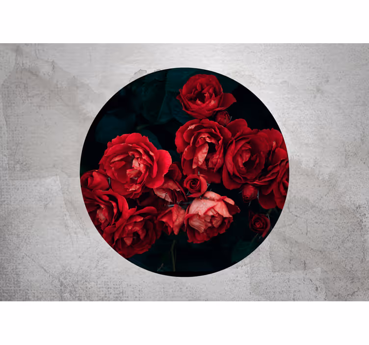 Red rose blooms fototapeta z vrtnicami - TenStickers