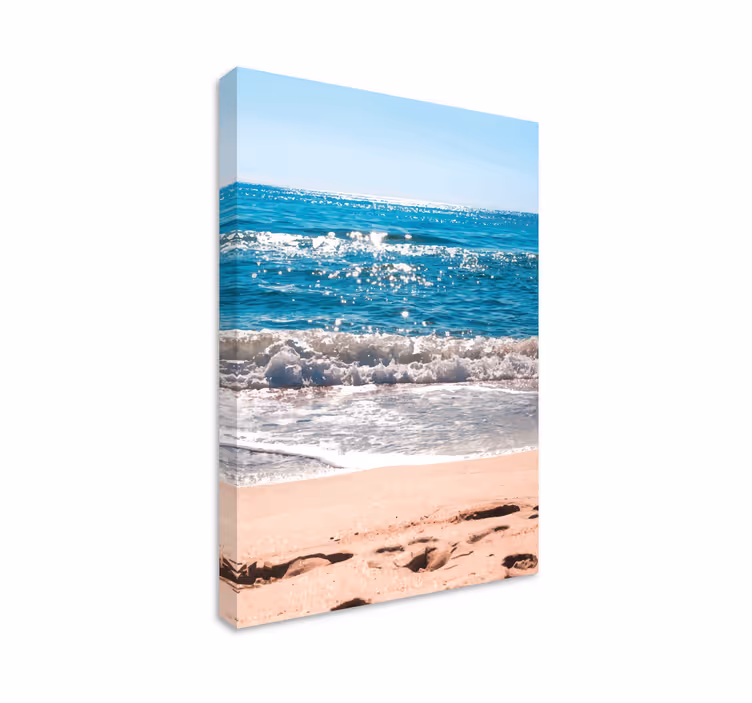 Mirna plaža na sončnem dnevu krajinskega platna - TenStickers