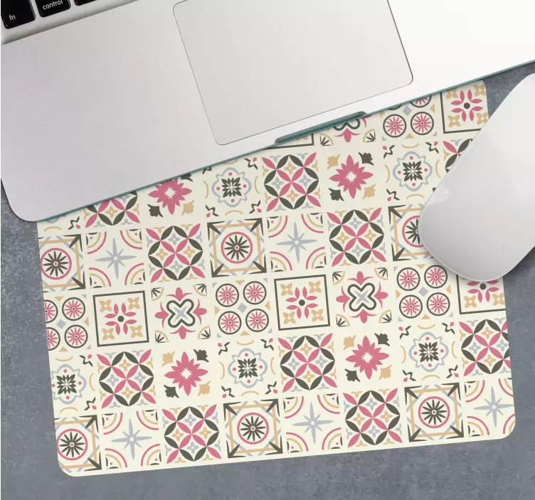 "nicolle" kolaž originalna podloga za miško - TenStickers