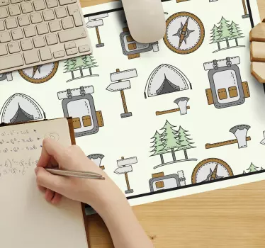 Camping gear pattern originalna podloga za miško - TenStickers