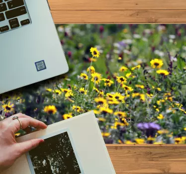 Originalna podloga za miško živahen cvetlični vzorec - TenStickers