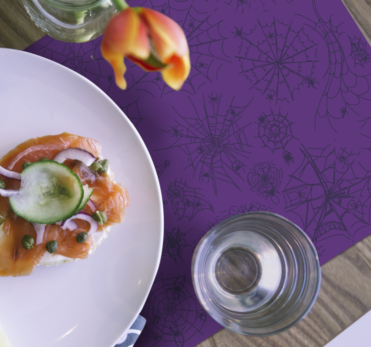 Vijolična s pogrinjki za noč čarovnic iz pajka in mreže - TenStickers