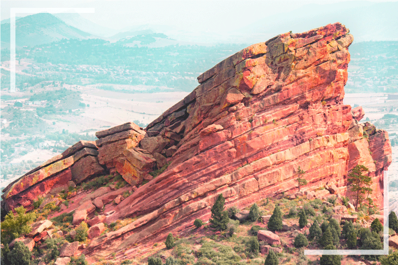 Majestic rock formation sodobno preprogo - TenStickers