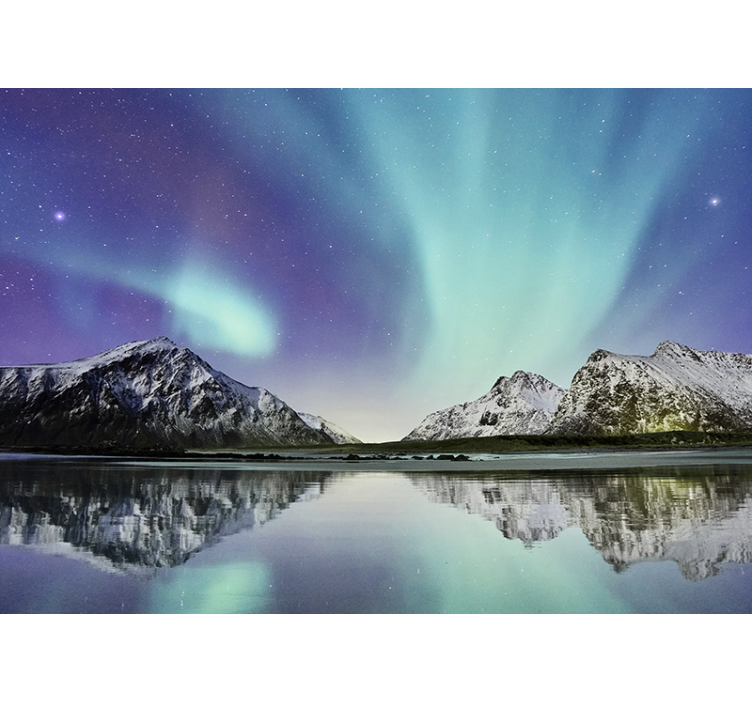 Odsevi aurore borealis Fototapeta z gorami - TenStickers