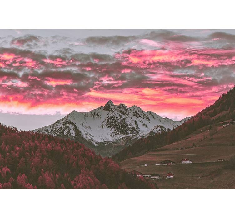 Stunning mountain sunset fototapeta z gorami - TenStickers