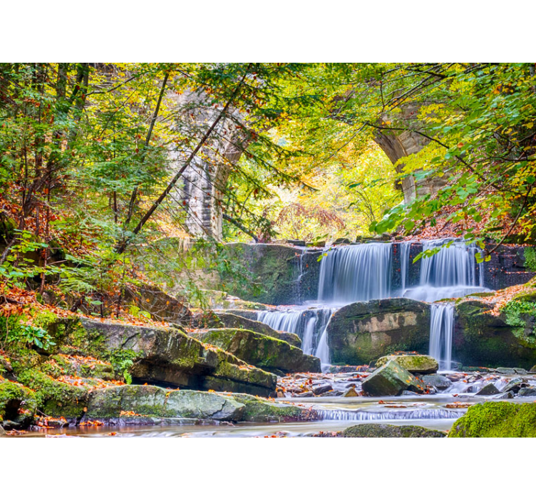Serene waterfall cascades slap fototapeta - TenStickers