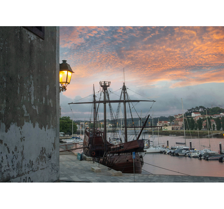 Zgodovinsko ladijsko pristanišče Fototapete mest in držav - TenStickers