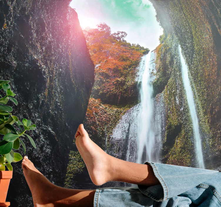 Majestic cascade scenery slap fototapeta - TenStickers