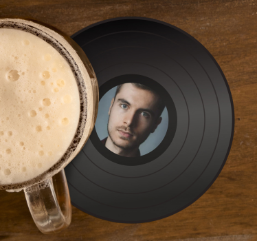 Disk s fotografijo prilagojene preproge za pivo - TenStickers