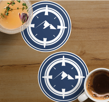 Sodobni podstavki za kozarce z motivom kompasa in gora - TenStickers