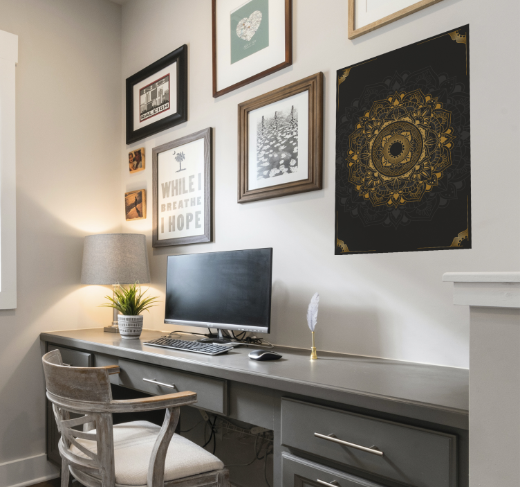 Plakat z metuljem črne mandale - TenStickers