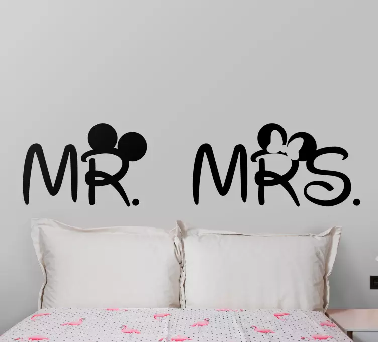 Mr and mrs wall text nalepka za vzglavje - TenStickers
