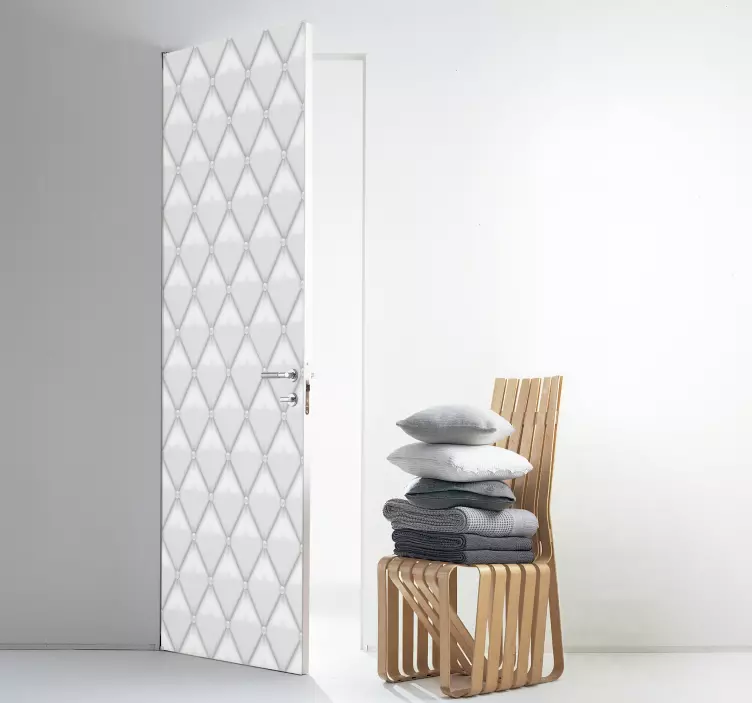 Nalepke z oblazinjenimi vrati na vratih - TenStickers