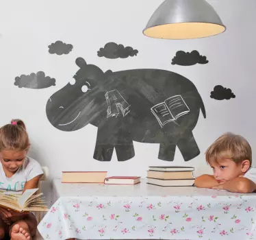 Nalepka veseli povodni konj z oblaki za pisanje - TenStickers