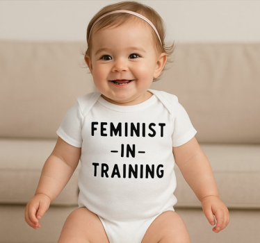 Dojenčkova majica feministka v usposabljanju - TenStickers