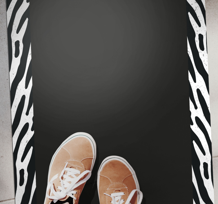 Preproga z živalskim potiskom zebra black runner - TenStickers