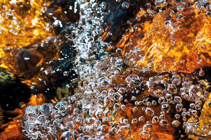 Brbotajoč tok vode vinilna preproga - TenStickers